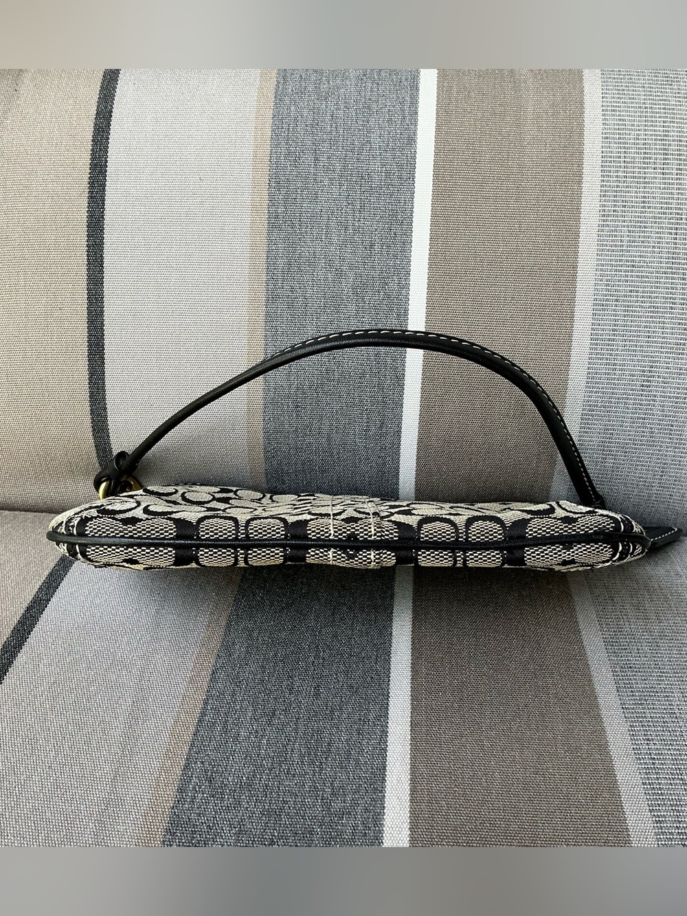 Coach Vintage Black and Gray/Brown Signature Canvas Mini Wristlet - Picture 3 of 9